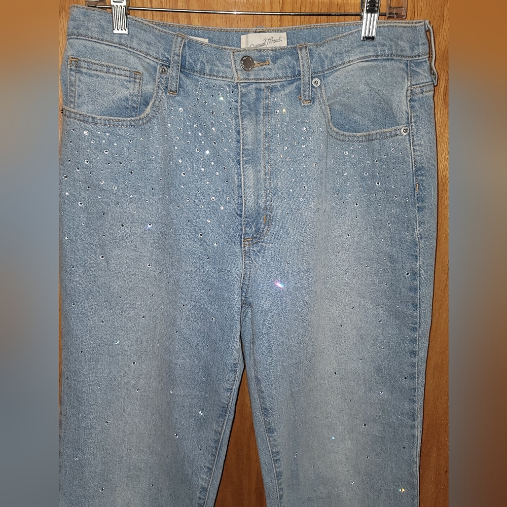 Rhinestone Embellished Women's Light Blue Jeans with Rhinestone Detailing